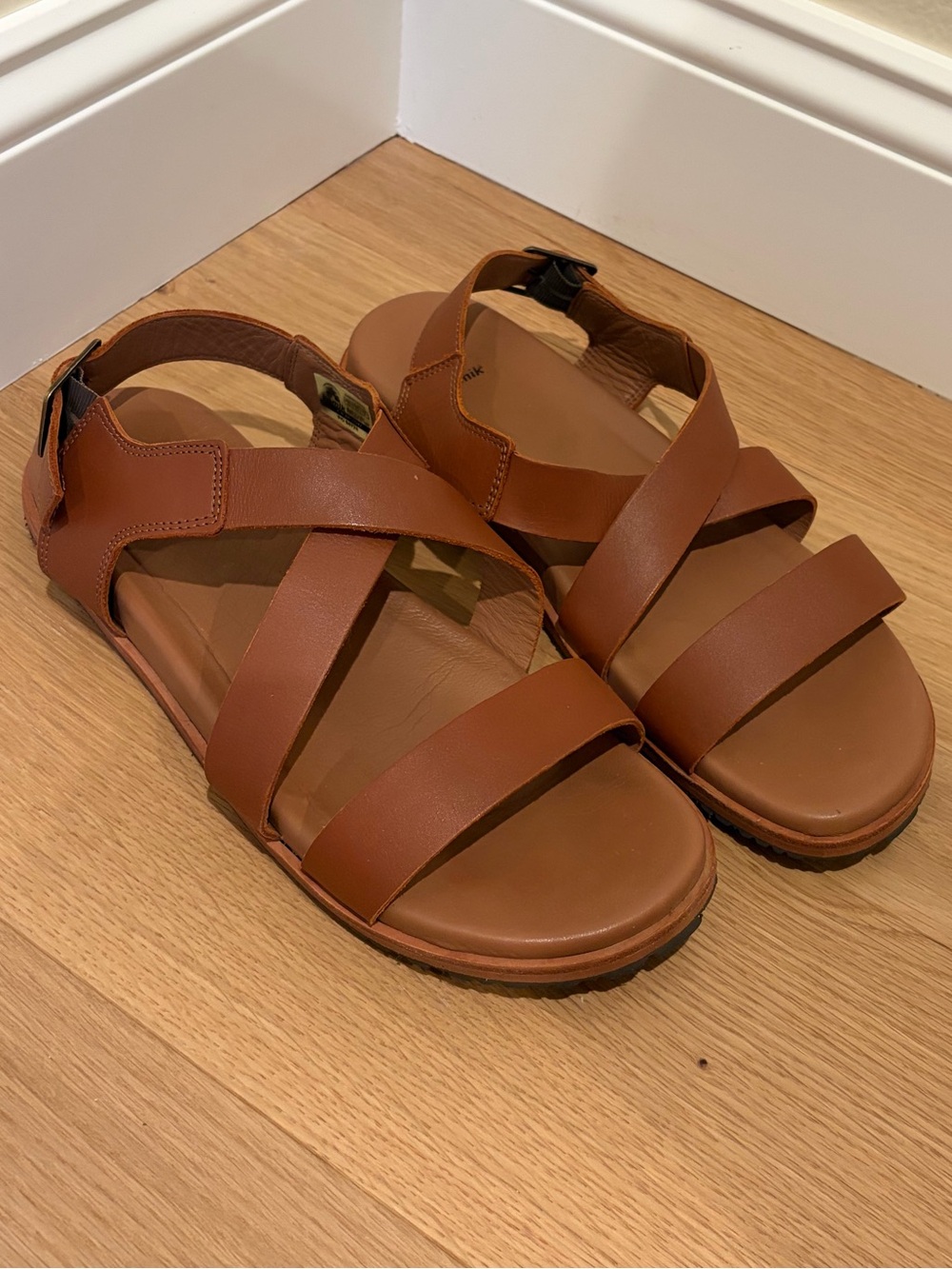 Kamik Tan Leather Sadie Cross Sandals 11